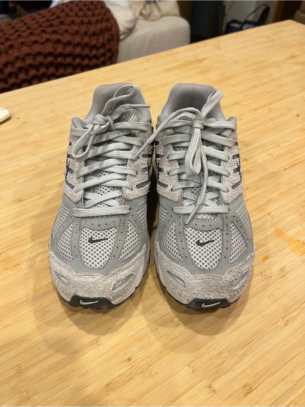 Nike Women's Cool Gray Air Pegasus 2005 - Picture 2 of 5